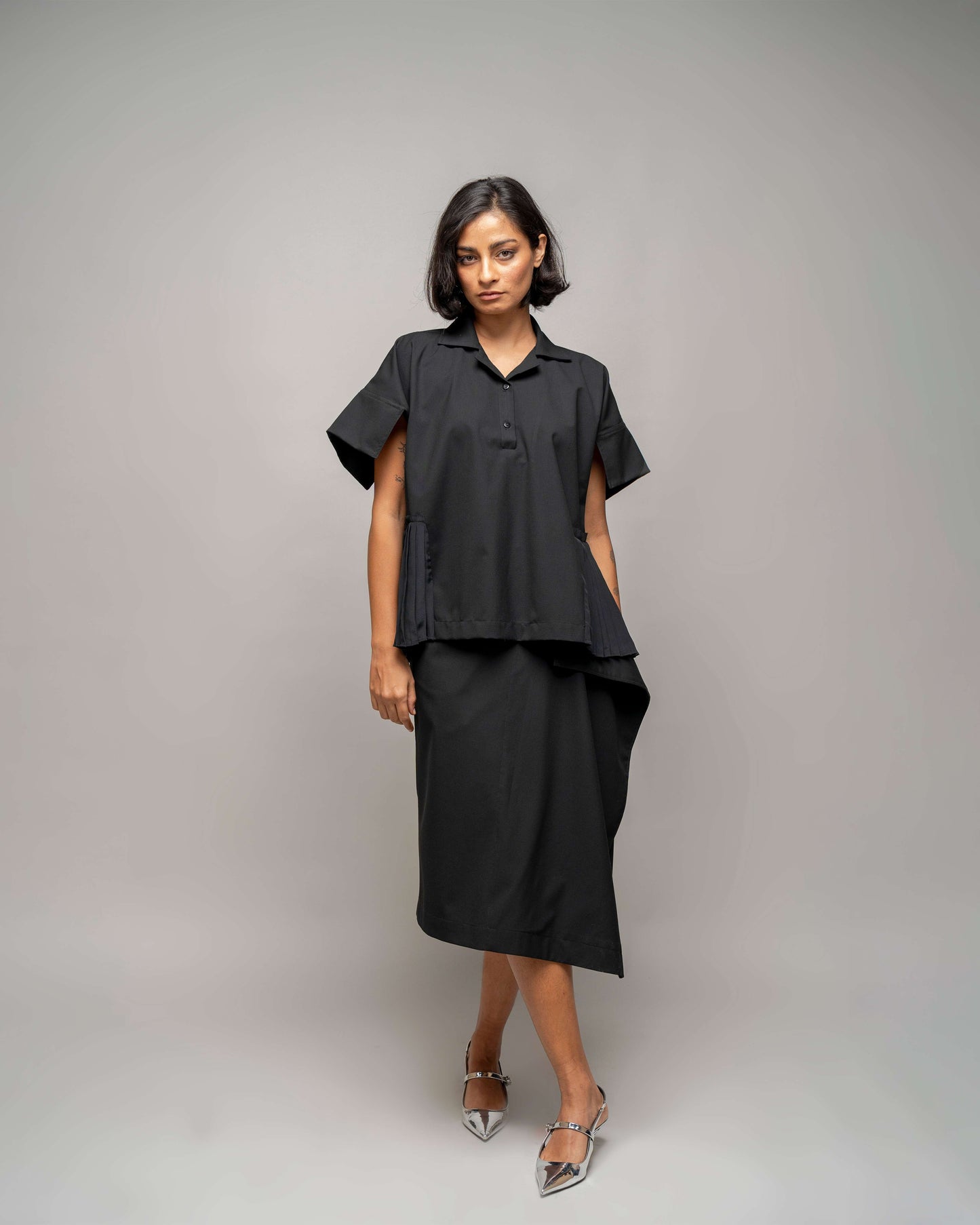 Fan Top In Carbon - Leh Studios