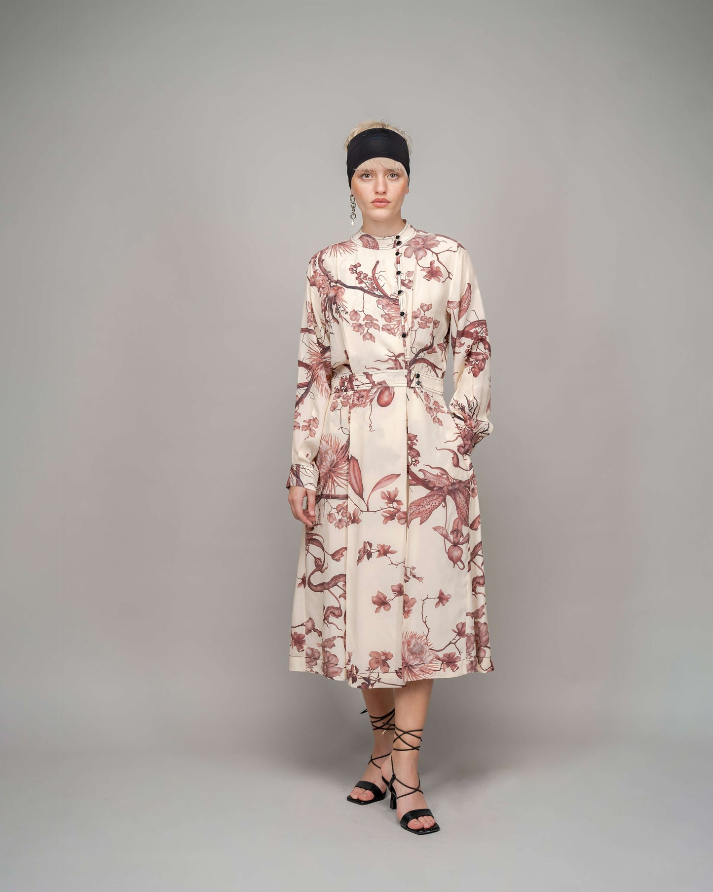 Garden Print Wrap Dress In Apricot