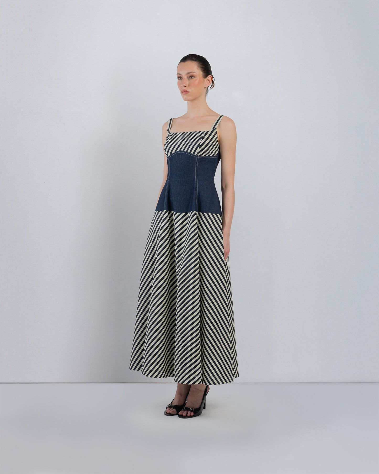 Ivitsa Dress