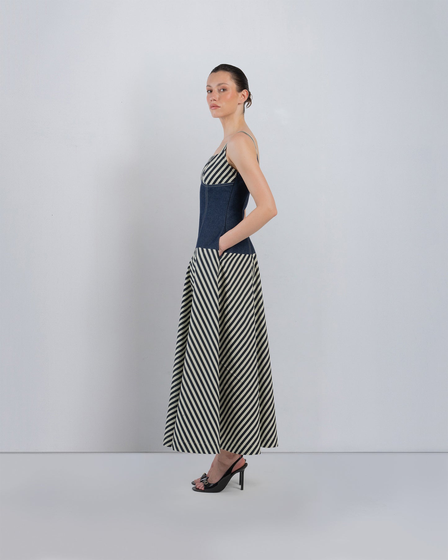Ivitsa Dress