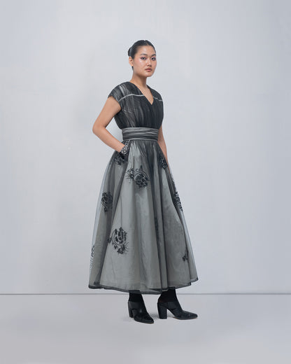 Evara Dress