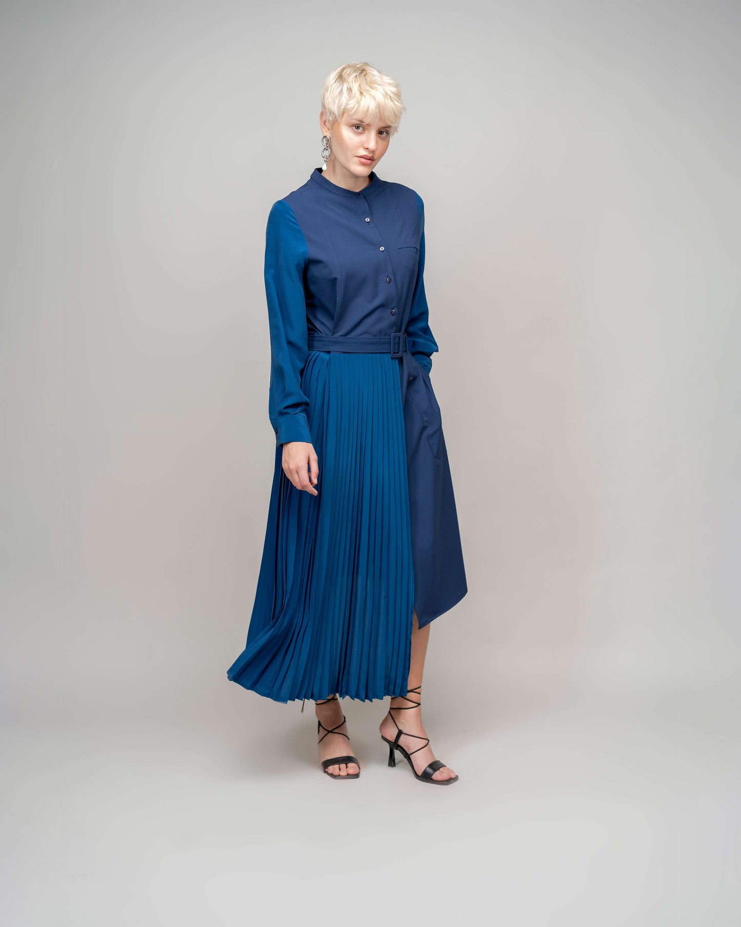 Fan Dress In Carbon