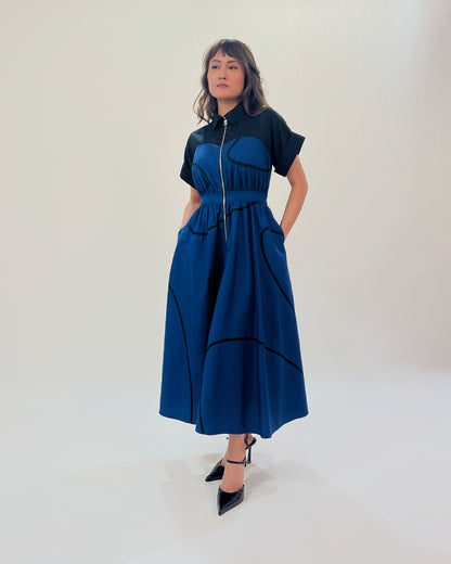 Cup Stem Zip Dress